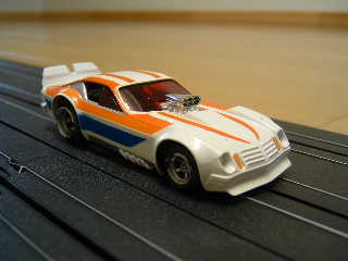 HOスロットカー　エスコート HOスロットカー